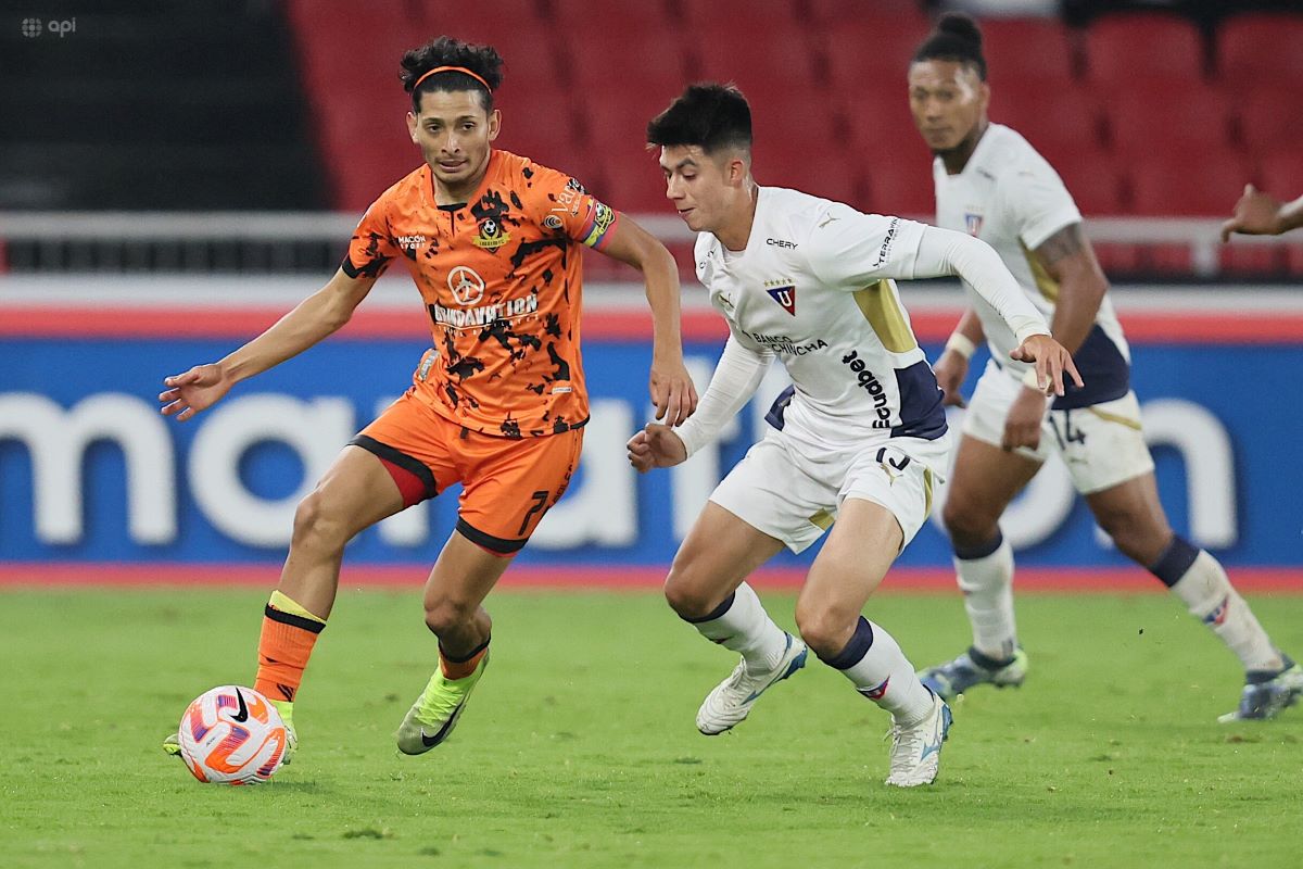 Reanuda la LigaPro con el duelo entre Libertad y Liga de Quito este viernes
