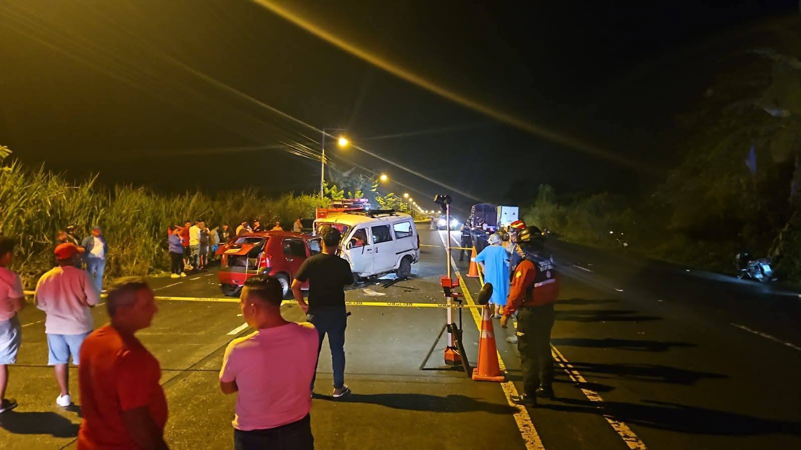Trágico accidente choque mortal en Quinindé deja dos víctimas en la carretera