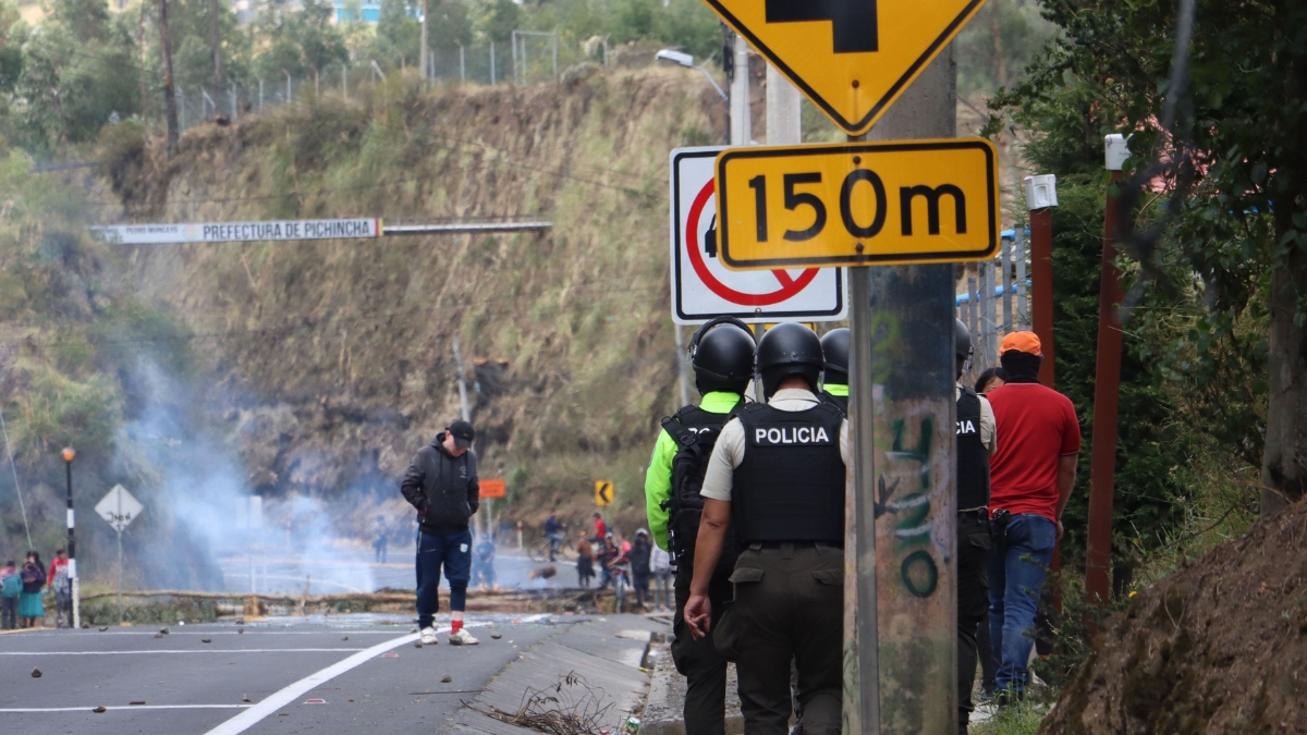 Vías cerradas Conozca cuáles son las carreteras que se encuentran inhabilitadas, según el ECU 911. (API)