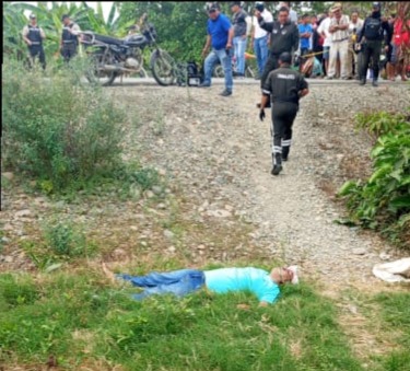 Violencia en Babahoyo ejecutan a hombre y hieren a mujer en La Pinela