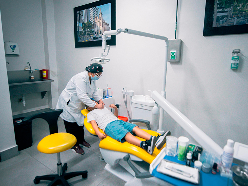Más de 242.800 niños de Guayaquil y zonas aledañas acceden a medicinas y exámenes sin costo