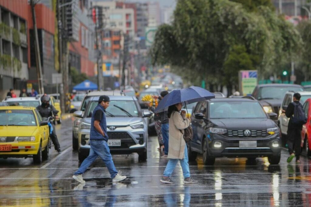 Ecuador tendrá un miércoles 17 de septiembre con nubosidad y lluvias dispersas