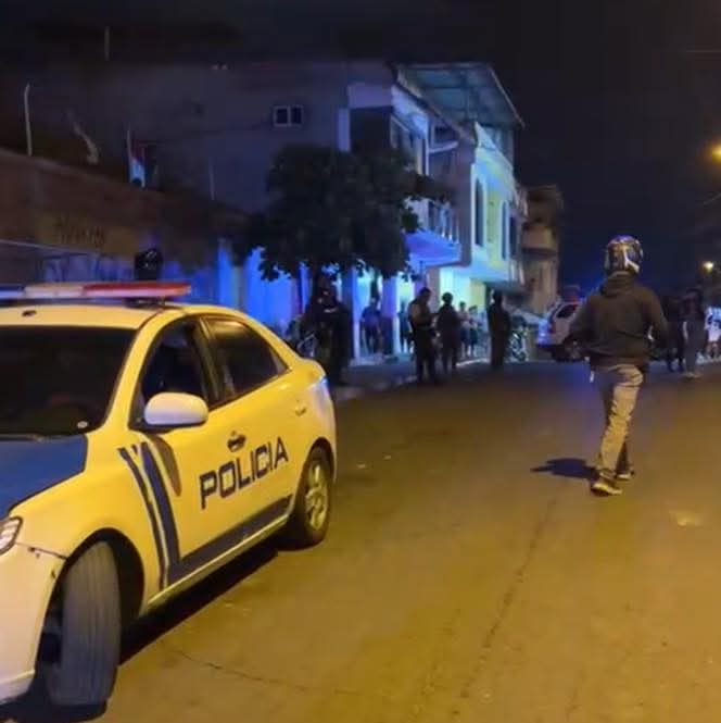 Una mujer manejaba la moto que usaron para asesinar a un hombre.