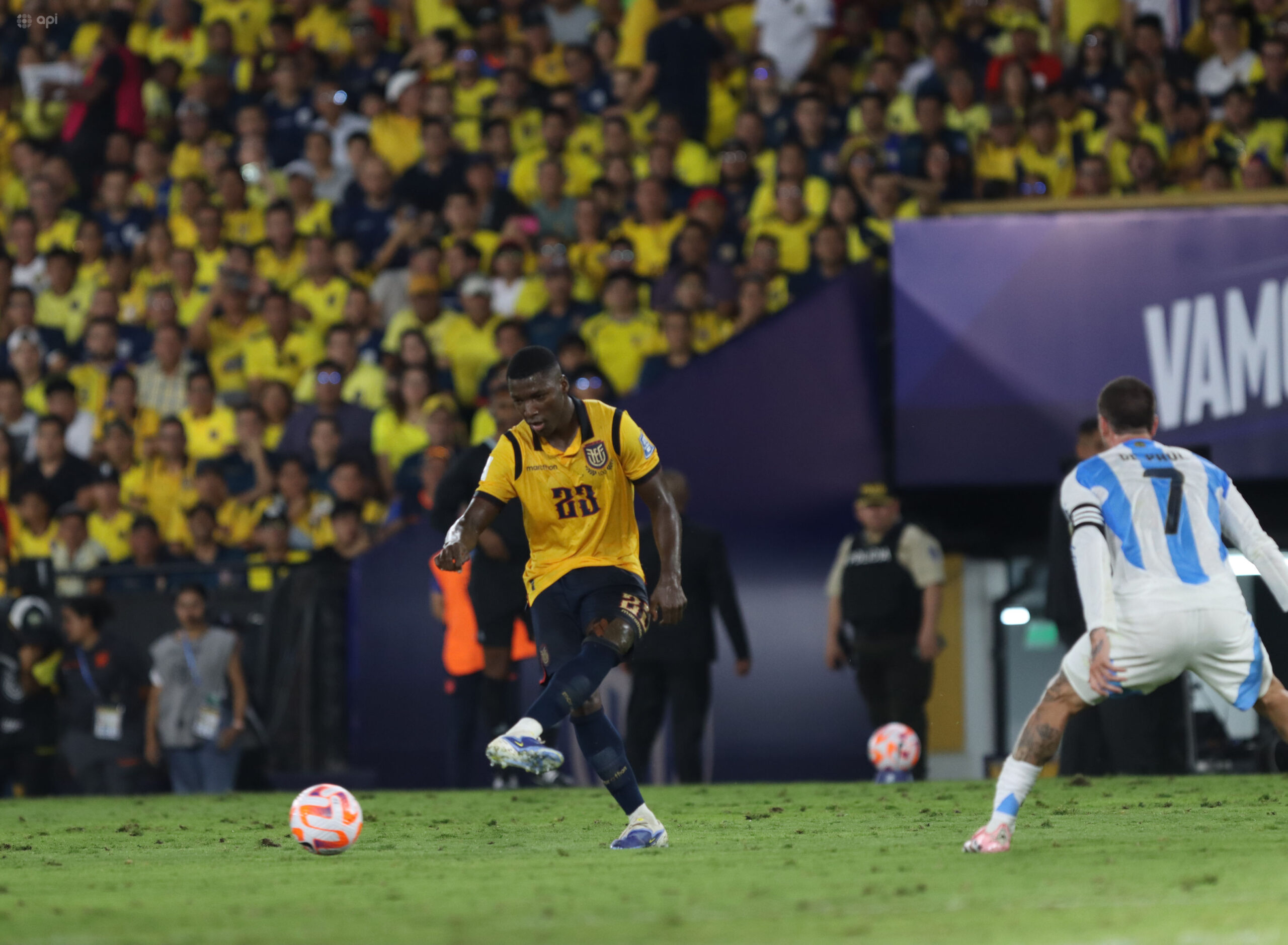 ¡Ecuador gana a Argentina, pero pierde a Caicedo para debut en el Mundial 2026!
