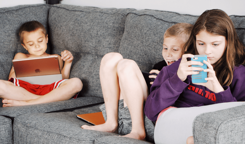 Algoritmos de las redes sociales pueden provocar problemas de salud mental en niños y adolescentes
