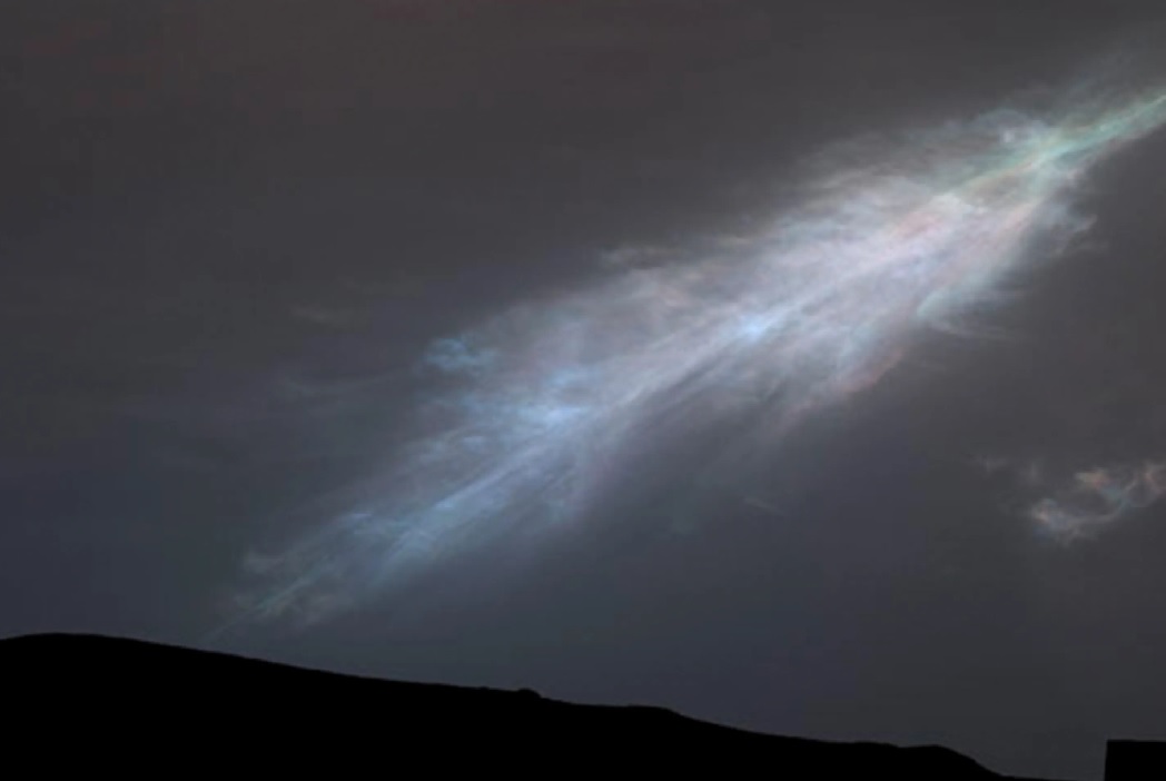 El rover Perseverance de la NASA capturó una imagen inusual en el cielo de Marte. Expertos consideran que podría ser del cometa 3l/Atlas,