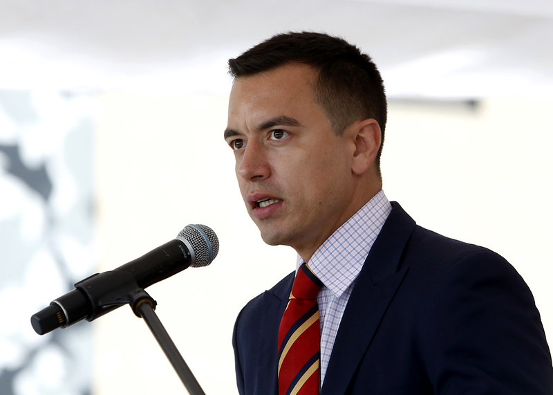 Gobierno de Daniel Noboa destaca crecimiento económico en septiembre, pero sectores productivos de Ecuador reportan pérdidas por el paro nacional.