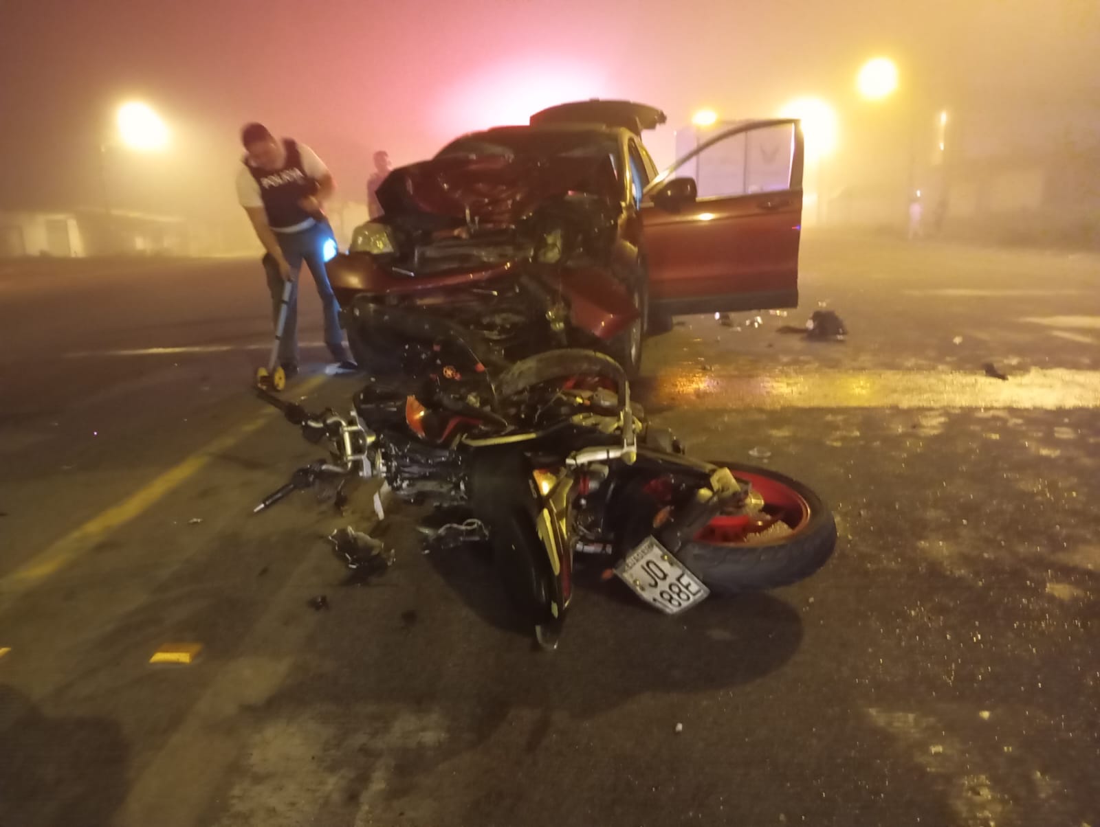Tragedia en Santo Domingo: choque frontal entre jeep y moto deja un hombre sin vida
