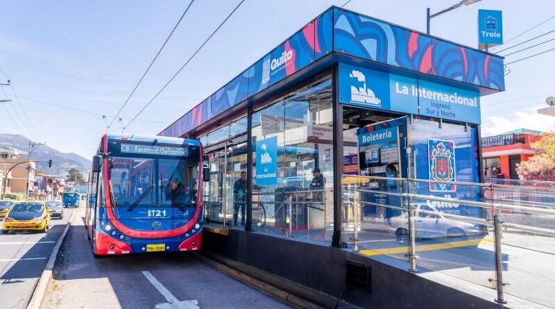 Transporte municipal de Quito operará con horarios especiales durante el feriado del 9 de Octubre
