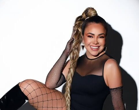 Adriana ‘La Bomba’ Sánchez retoma su carrera en la TV desde Estados Unidos