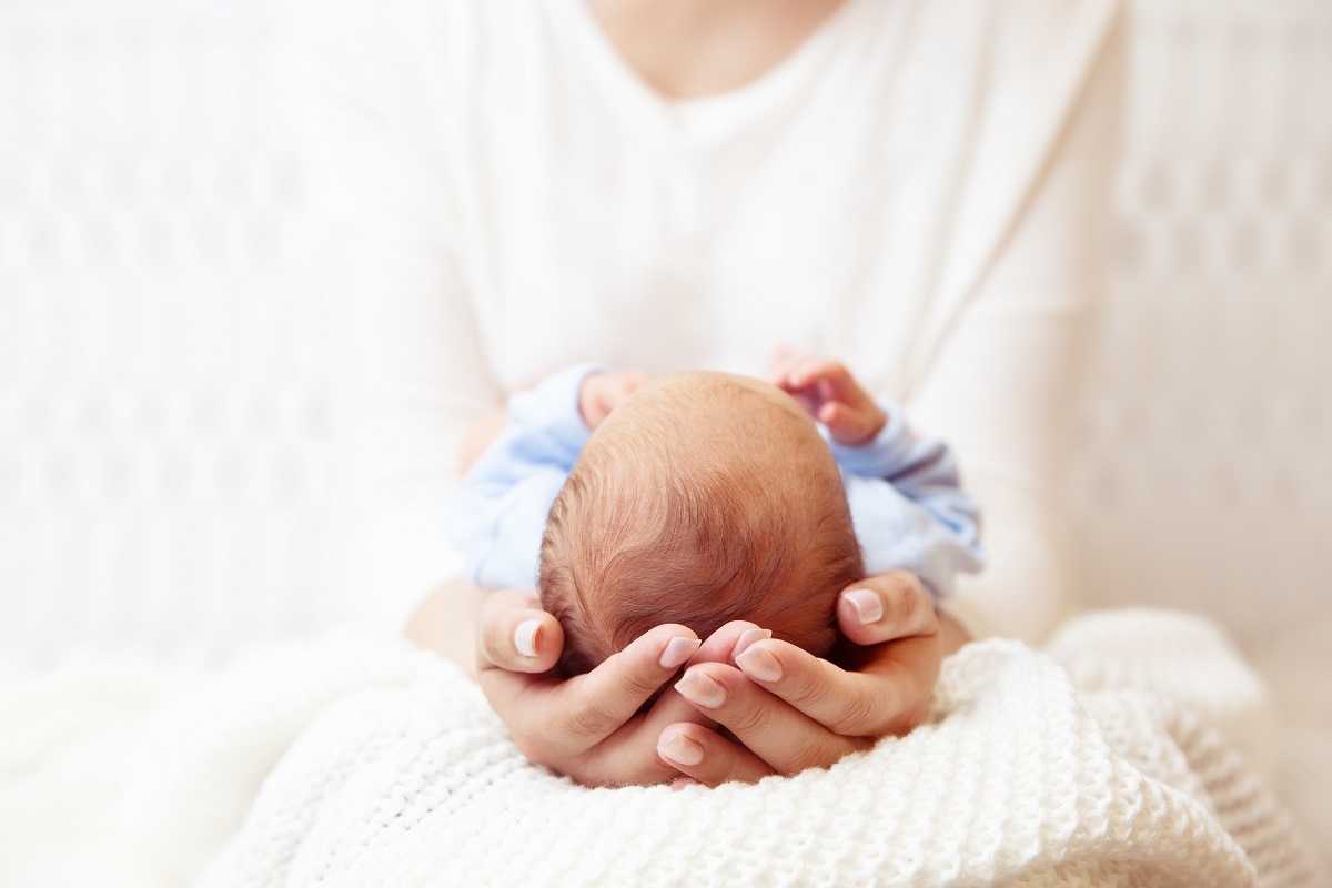 Milagro médico en Madrid: un bebé prematuro sobrevive gracias a un marcapasos pionero