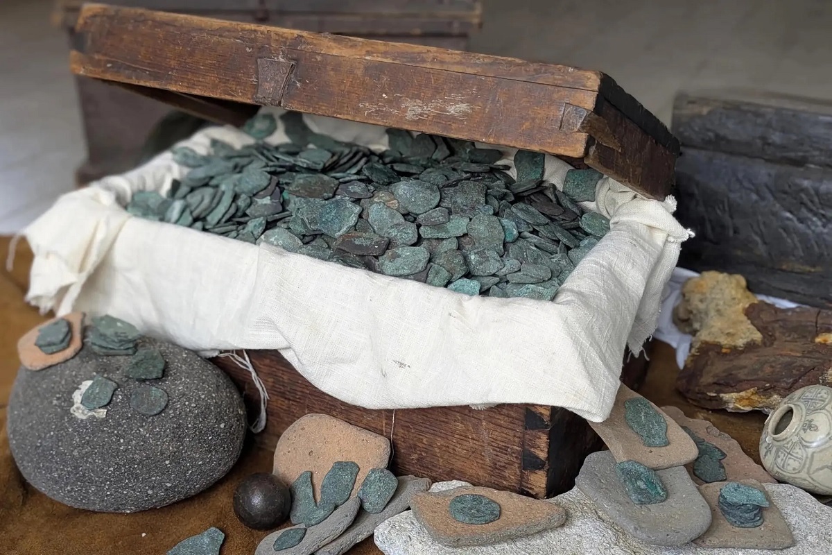 Un tesoro oculto 300 años bajo el mar: hallan mil monedas de oro en Florida