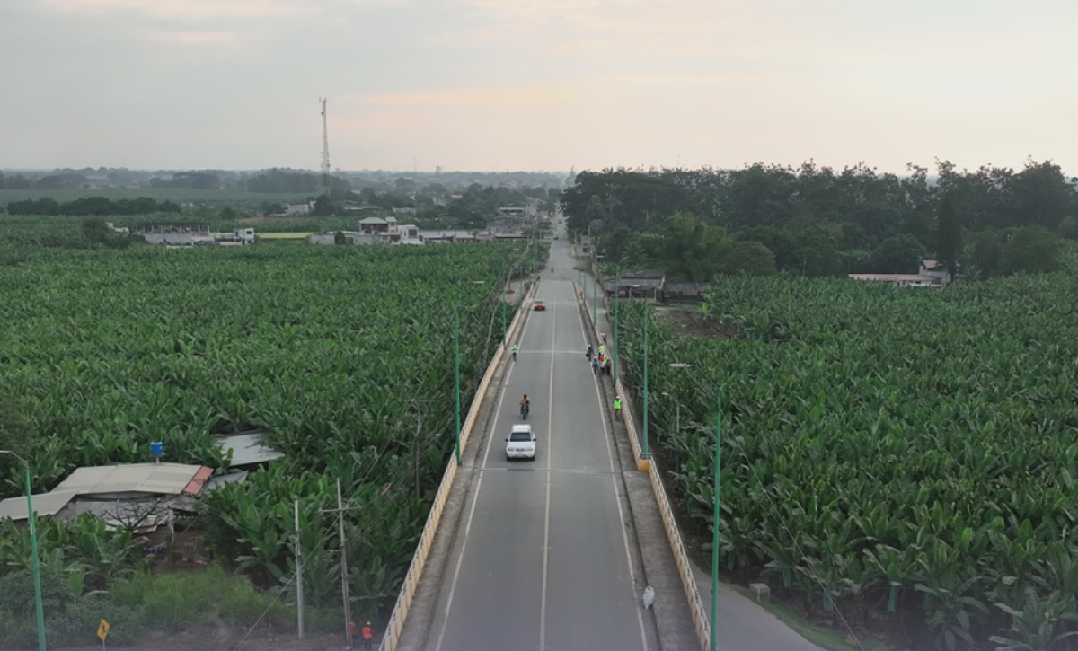 MTOP habilita provisionalmente tránsito en puente Unión Colombiana en El Oro