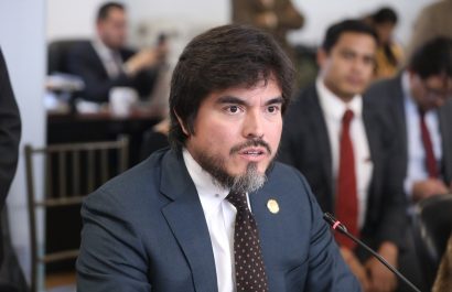 De la Gasca promete diálogo transparente con la nueva Asamblea Nacional 