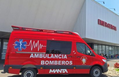 El motociclista murió minutos después de ser ingresado al hospital.
