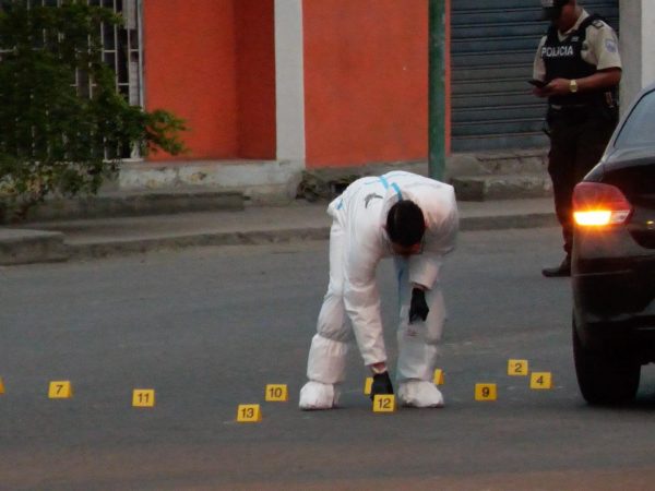 Crimen de mujer venezolana estaría vinculado al de su pareja.