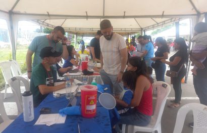 Las evaluaciones a los pacientes se realizaron en los exteriores del hospital del IESS Manta.