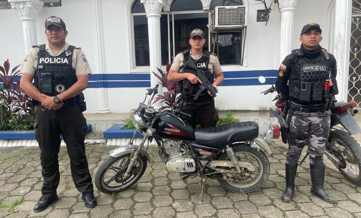 Moto de asaltantes del Tía en Calceta