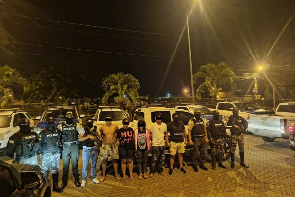 Capturan a cinco extorsionadores