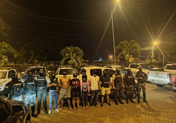 Capturan a cinco extorsionadores