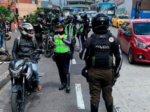129 citaciones y 31 vehículos sancionados en operativo por seguridad vial en Quito
