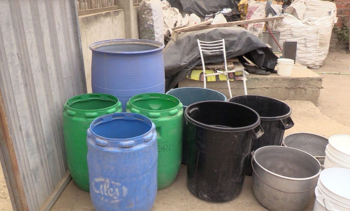 Interrupción del servicio de agua potable en Manta debido a rotura en el acueducto Caza Lagarto