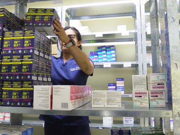 antibióticos medicamentos resistencia antimicrobiana