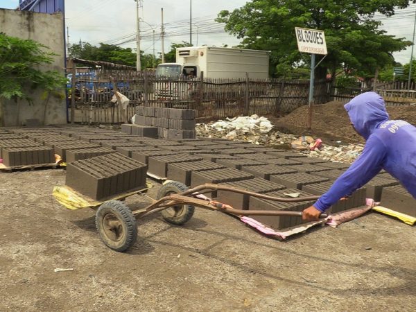 BLOQUES CONSTRUCCIÓN PORTOVIEJO FÁBRICAS