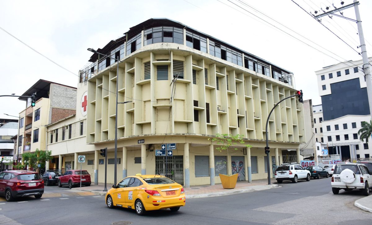 El edificio de la Cruz Roja Ecuatoriana en Portoviejo, Manabí, Ecuador