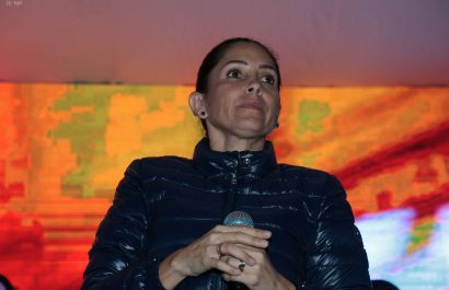 Luisa González se dirigió ante sus simpatizantes y admitió no reconocer los resultados de las elecciones del 13 de abril del 2025.