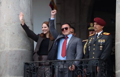 Daniel Noboa, participa del Relevo de guardia del Grupo Escolta Presidencial, en el Palacio de Carondelet. Foto: API.
