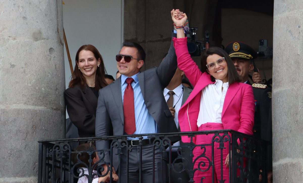 Daniel Noboa junto a María José Pinto (der), en el palacio de Carondelet. FOTO: API