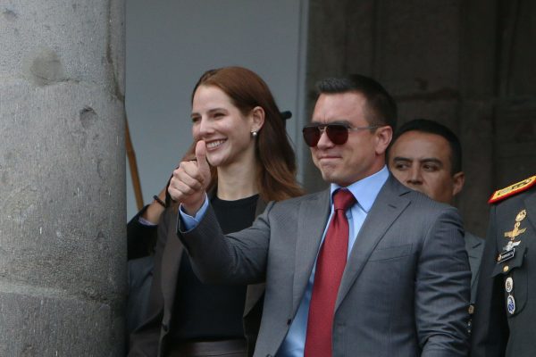 Daniel Noboa (der.) ganó las elecciones presidenciales, el pasado 13 de abril.