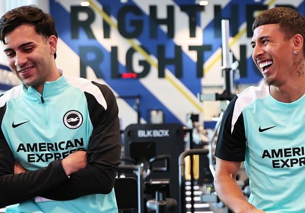 Jeremy Sarmiento se reintegró a los entrenamientos del Brighton