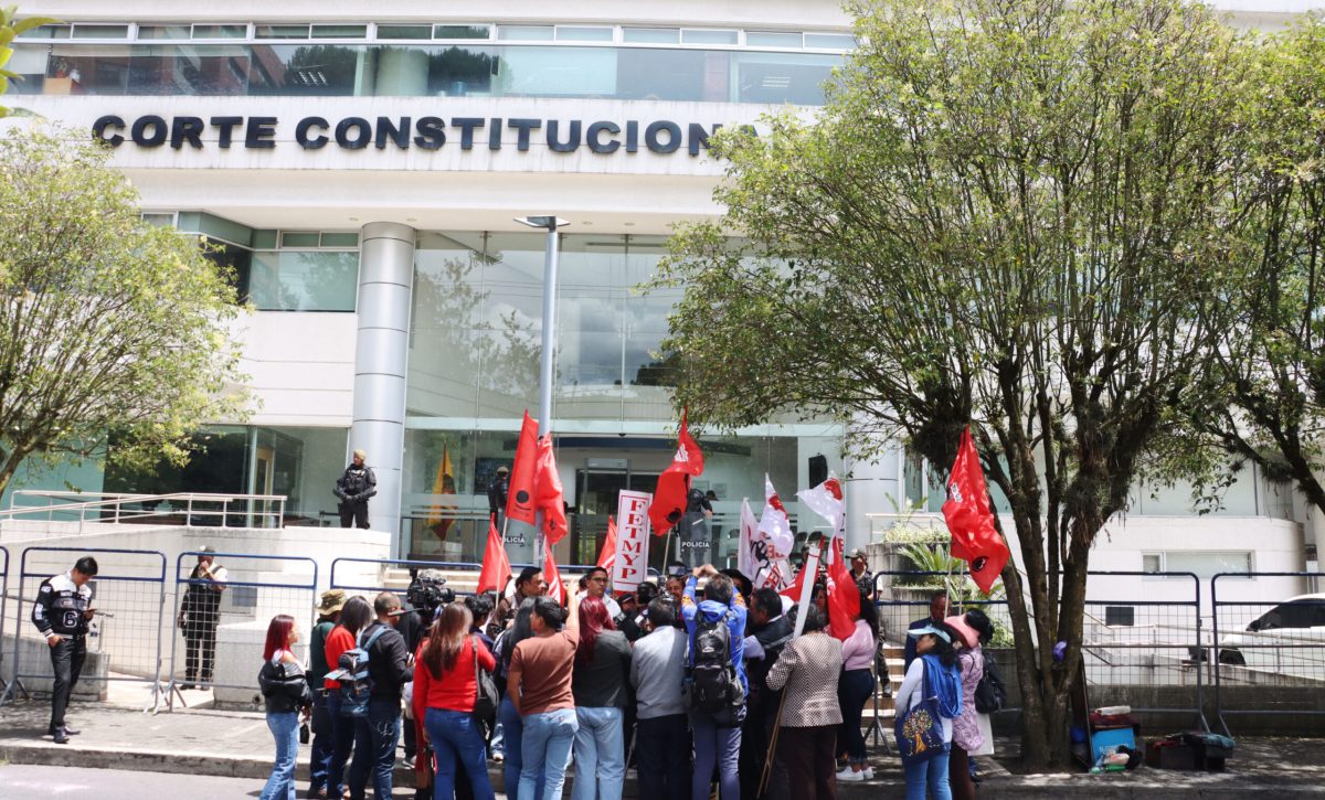 La Corte Constitucional aprobó el dictamen que permite convocar a una consulta popular para instalar una Asamblea Constituyente. FOTO: API.