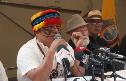Marlon Vargas, presidente de la Confederación de Nacionalidades Indígenas del Ecuador (Conaie), en rueda de prensa. FOTO: API.