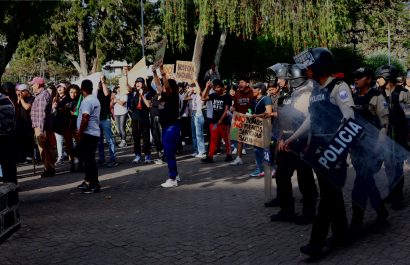 Conaie mantiene paro nacional con cierres de vías y 103 heridos en 22 provincias. FOTO: API.
