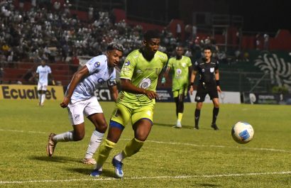 Liga de Portoviejo se enfrentó a Universidad Católica por los octavos de final de la Copa Ecuador, en el estadio Reales Tamarindos