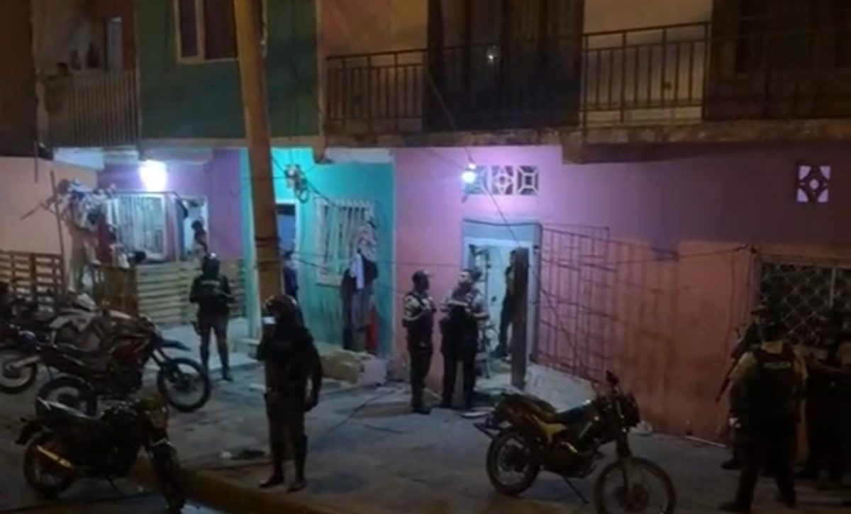 El hecho ocurrió en el barrio Miraflores, en Manta. FOTO: Captura de pantalla.