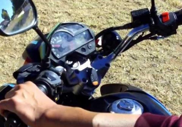La motocicleta fue trasladada a los patios de retención de la Policía Judicial.