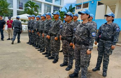 Cascos Azules de la Policía llegaron a Manabí para ayuda humanitaria.