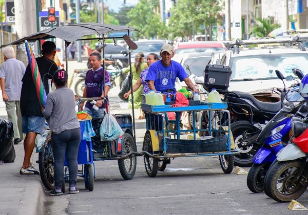 Fin de la socialización a comerciantes informales marca el inicio de sanciones por ventas en vía pública