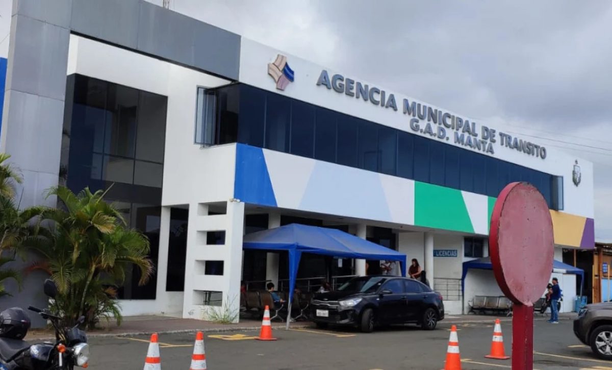 Varios funcionarios de la Agencia Municipal de Tránsito es investigada por la Fiscalía.