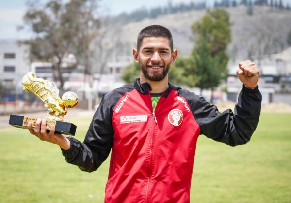 El delantero paraguayo Osmar Fernández es el nuevo refuerzo de Delfín SC.