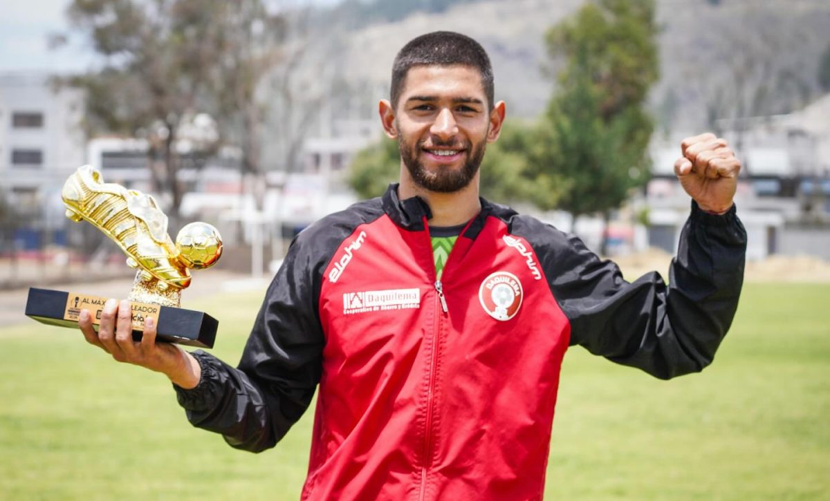 El delantero paraguayo Osmar Fernández es el nuevo refuerzo de Delfín SC.