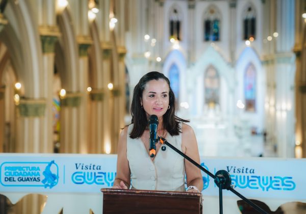 La prefecta del Guayas Marcela Aguiñaga.