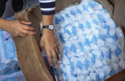 Guayaquil: clausuran locales por venta de mascarillas sin autorización sanitaria y caducadas