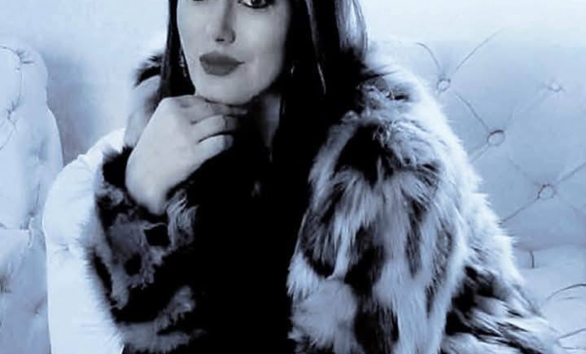 Fiscalía indaga muerte violenta de María Fernanda López en su departamento de San Marcos, Quito