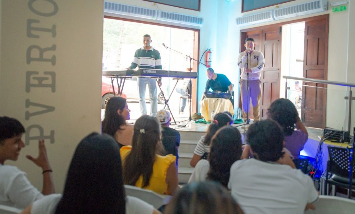 Artistas locales unirán sus voces el próximo 18 de julio en la 'Tertulia en el Paseo de las Luciérnagas'