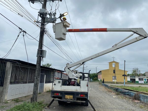 Los cortes son parte de un plan estratégico para fortalecer el sistema eléctrico, informó CNEL.